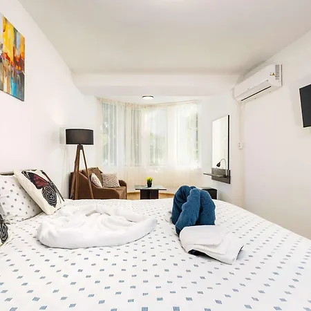 Cozy & 1bd Steps From The Old Town By Flat Manаger Appartement Plovdiv